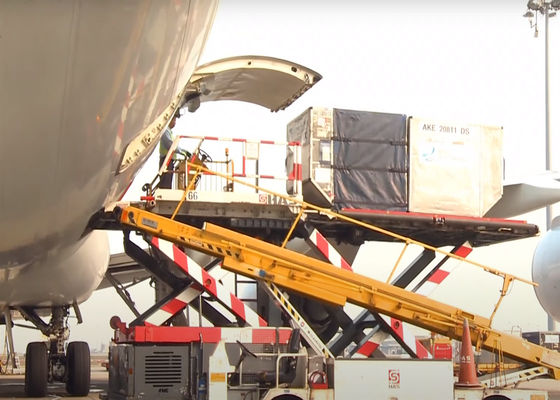 国際航空貨物輸送DHL