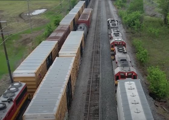 中国からヨーロッパへ 最安値で迅速かつ間に合う国際鉄道貨物輸送
