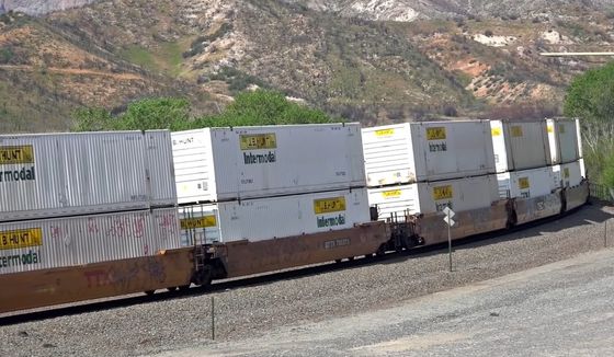 中国 から スウェーデン アイルランド 国際 鉄道 貨物 戸口 から 戸口 送料 サービス